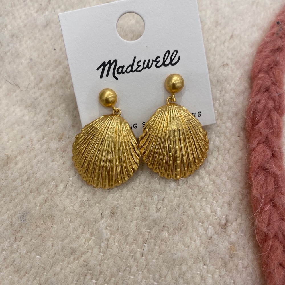 Brand new Madewell shell earrings